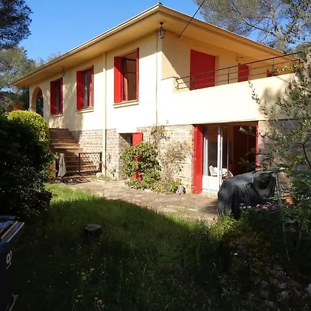 בית נופש Lou Cigaloun 10 Pax Saint-Raphaël